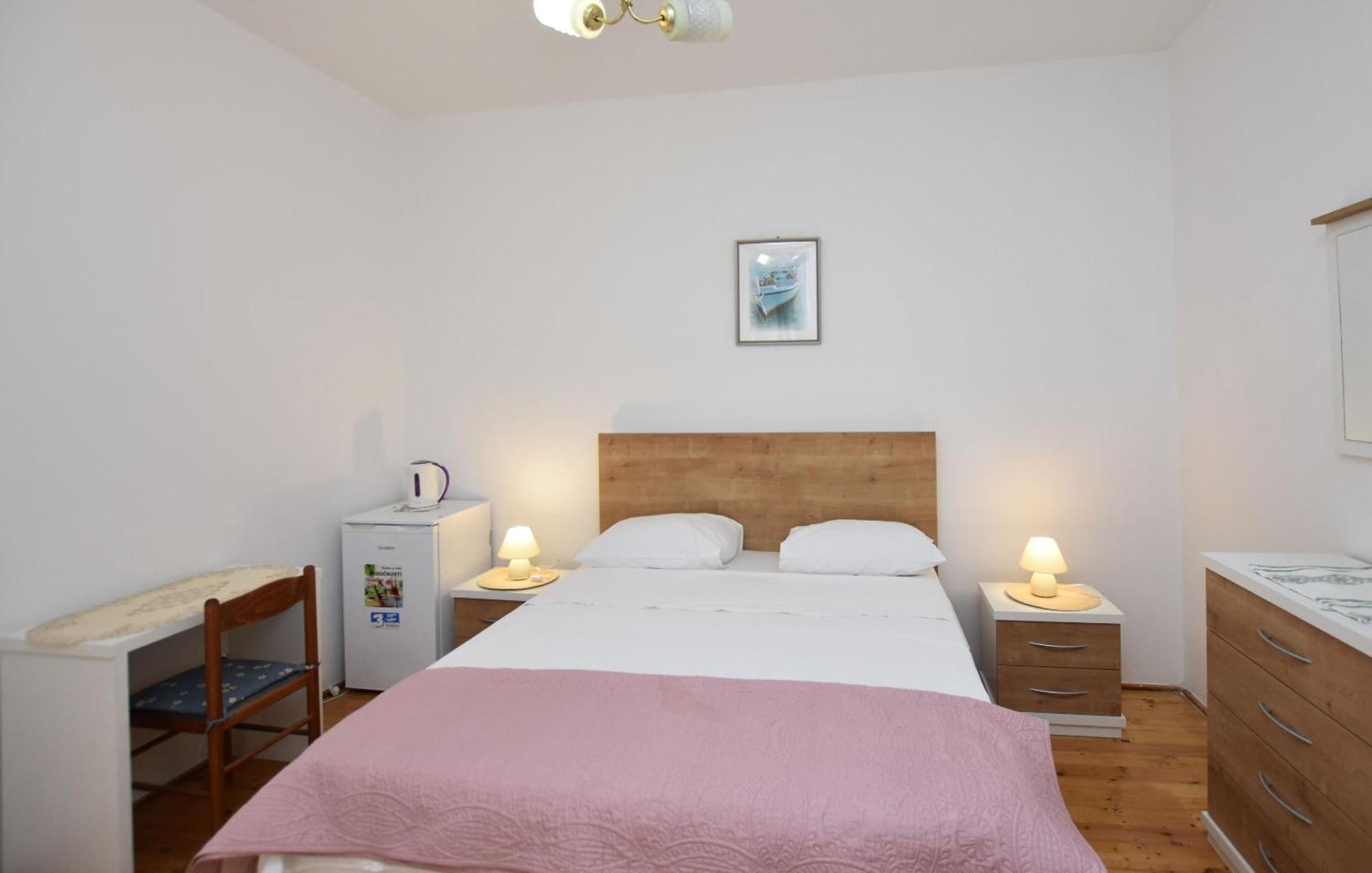Apartments And Rooms Jakov 普利莫顿 客房 照片
